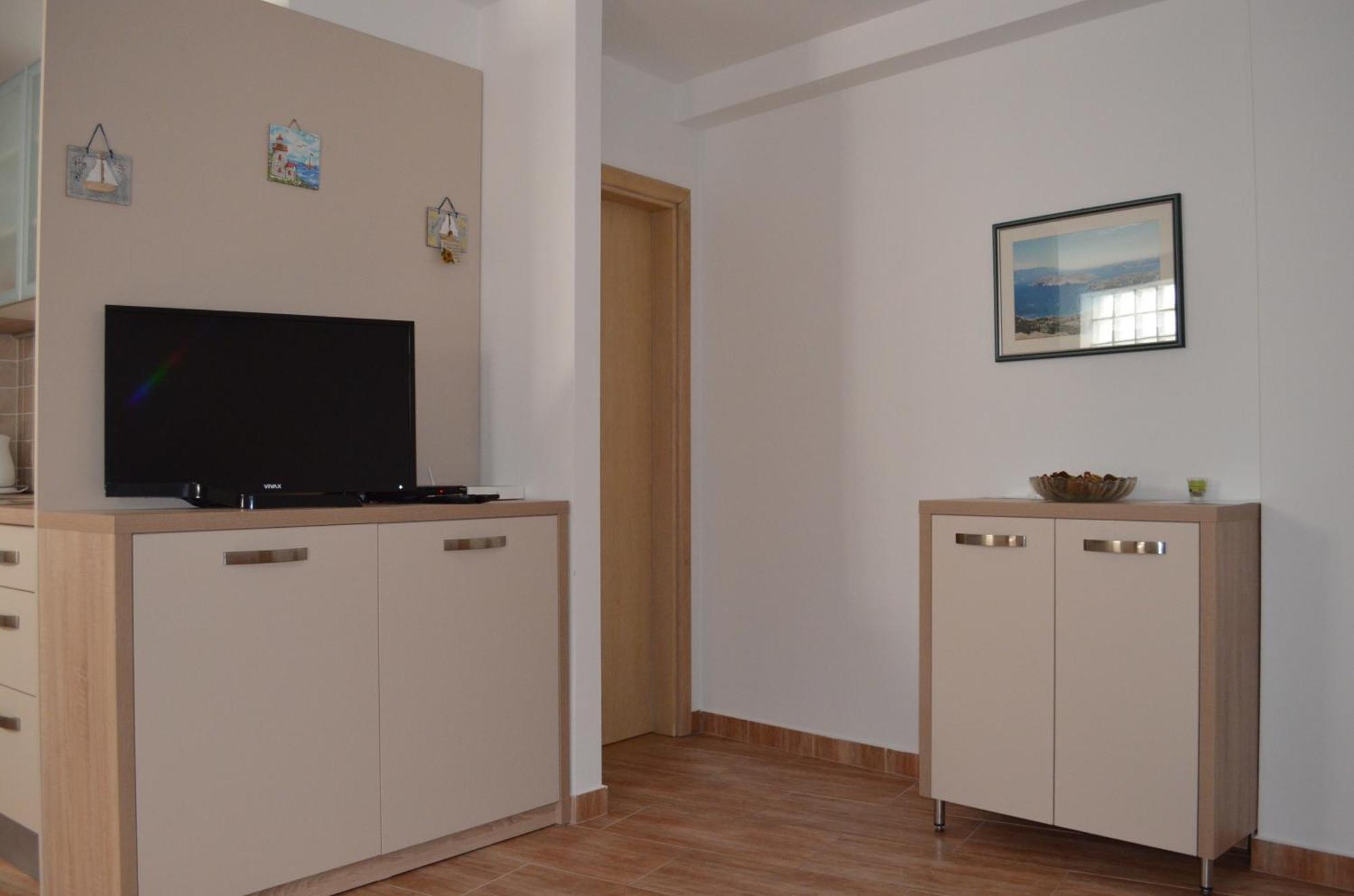 Apartments Lora Baška Rum bild
