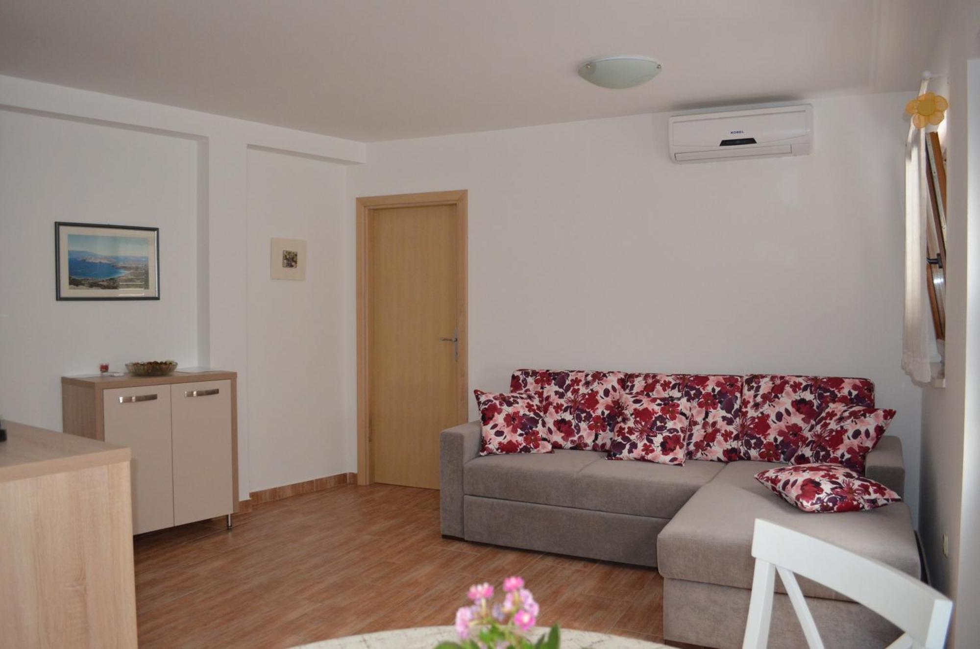 Apartments Lora Baška Rum bild