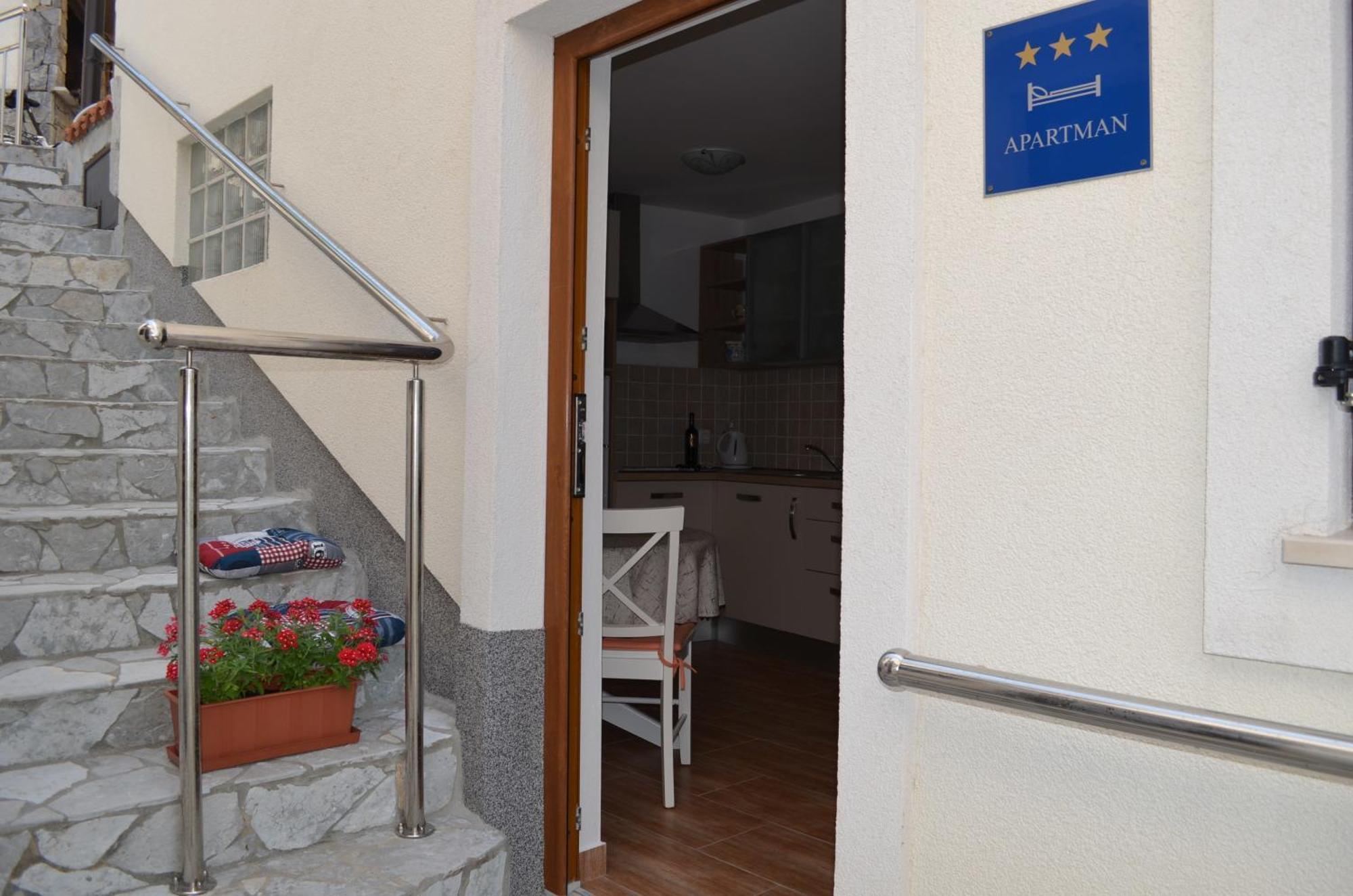 Apartments Lora Baška Rum bild